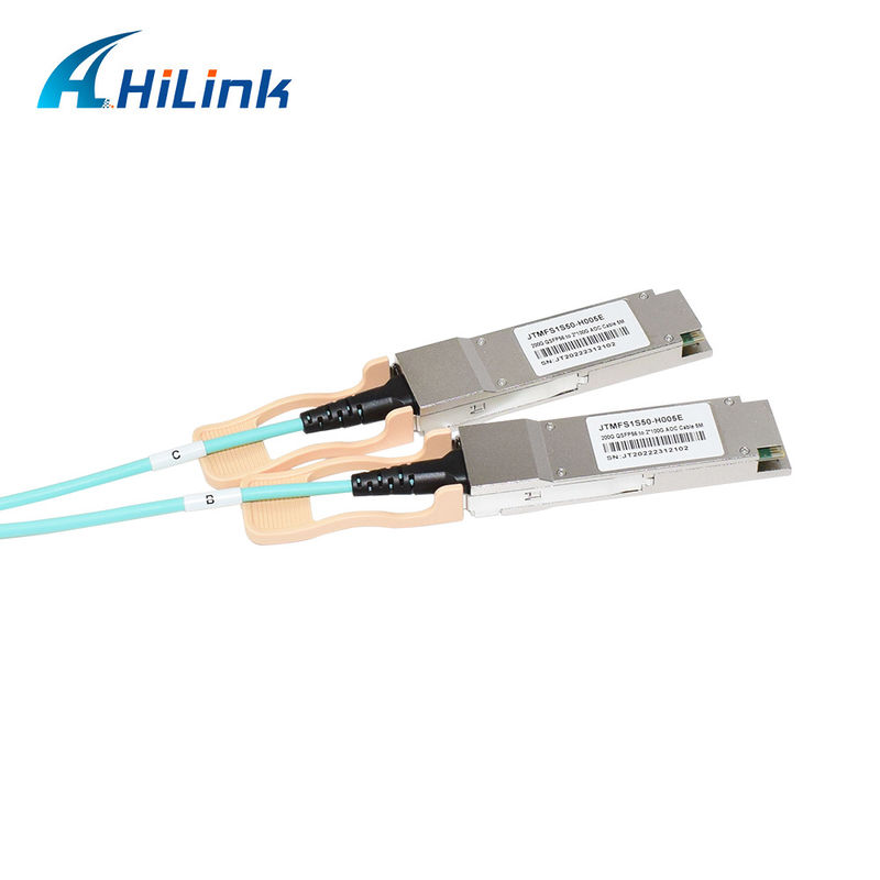 認証された200G QSFP56 から 2*QSFP28 2*100G アクティブ・オプティカルケーブル AOCソリューション